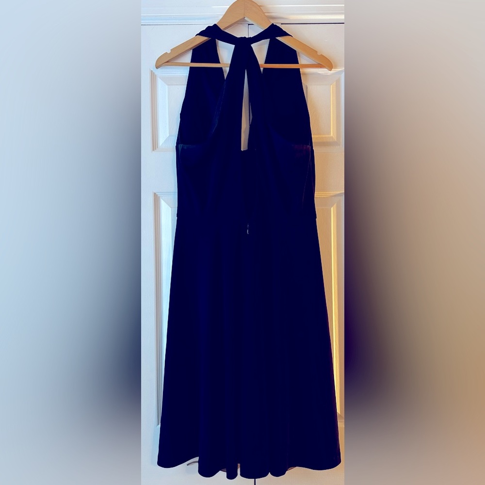 Sexy White House Black Market little black dress - Picture 3 of 6
